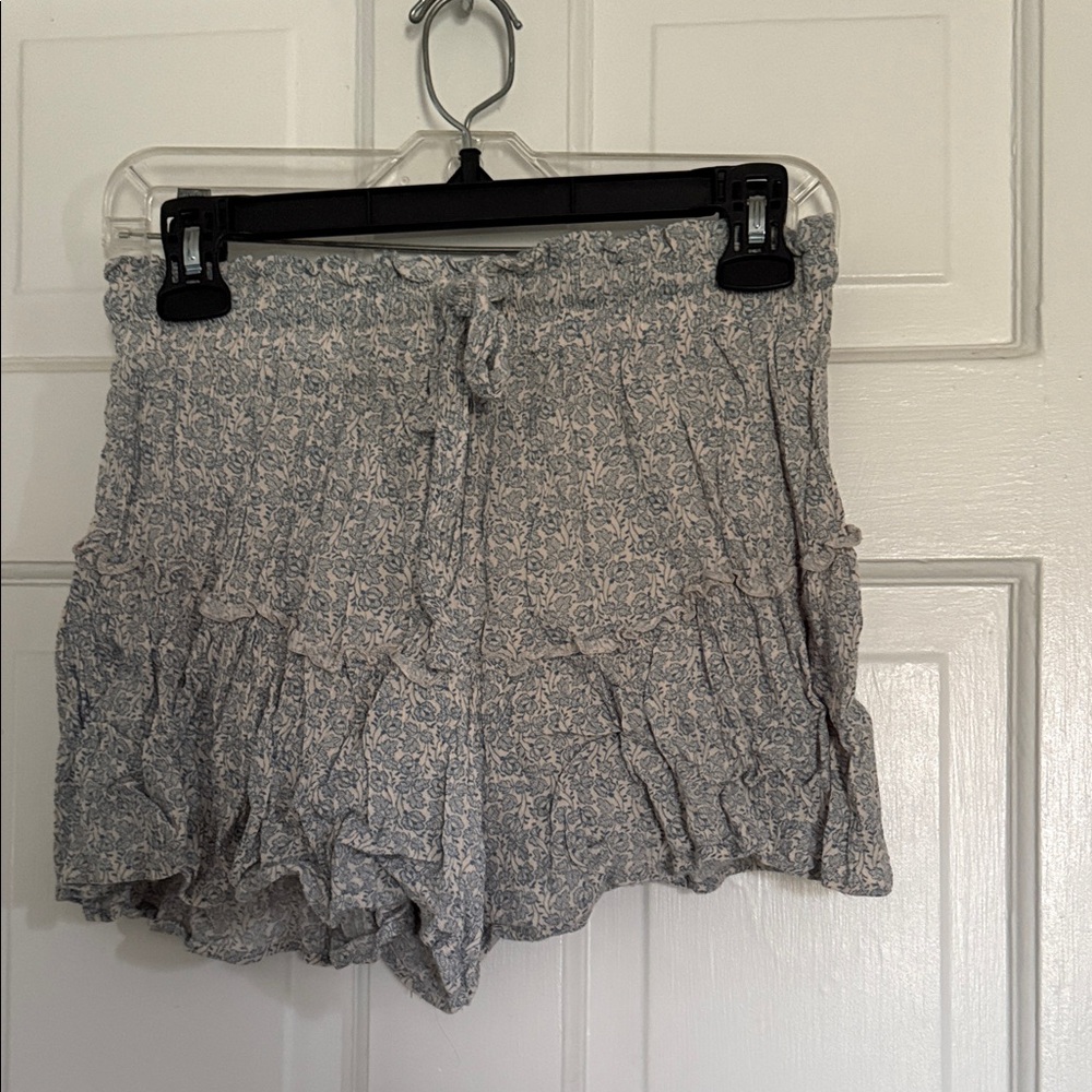 ILLA ILLA Light Gray Floral High-Waist Ruffle Shorts